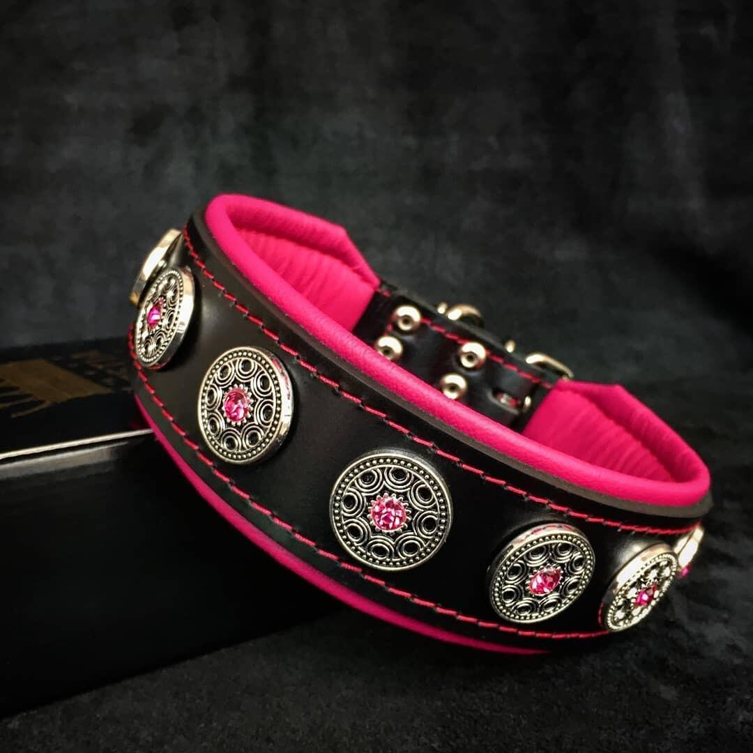 bijou-collar-black-pink-967176.jpg "Bijou" collar black & pink - Image 1