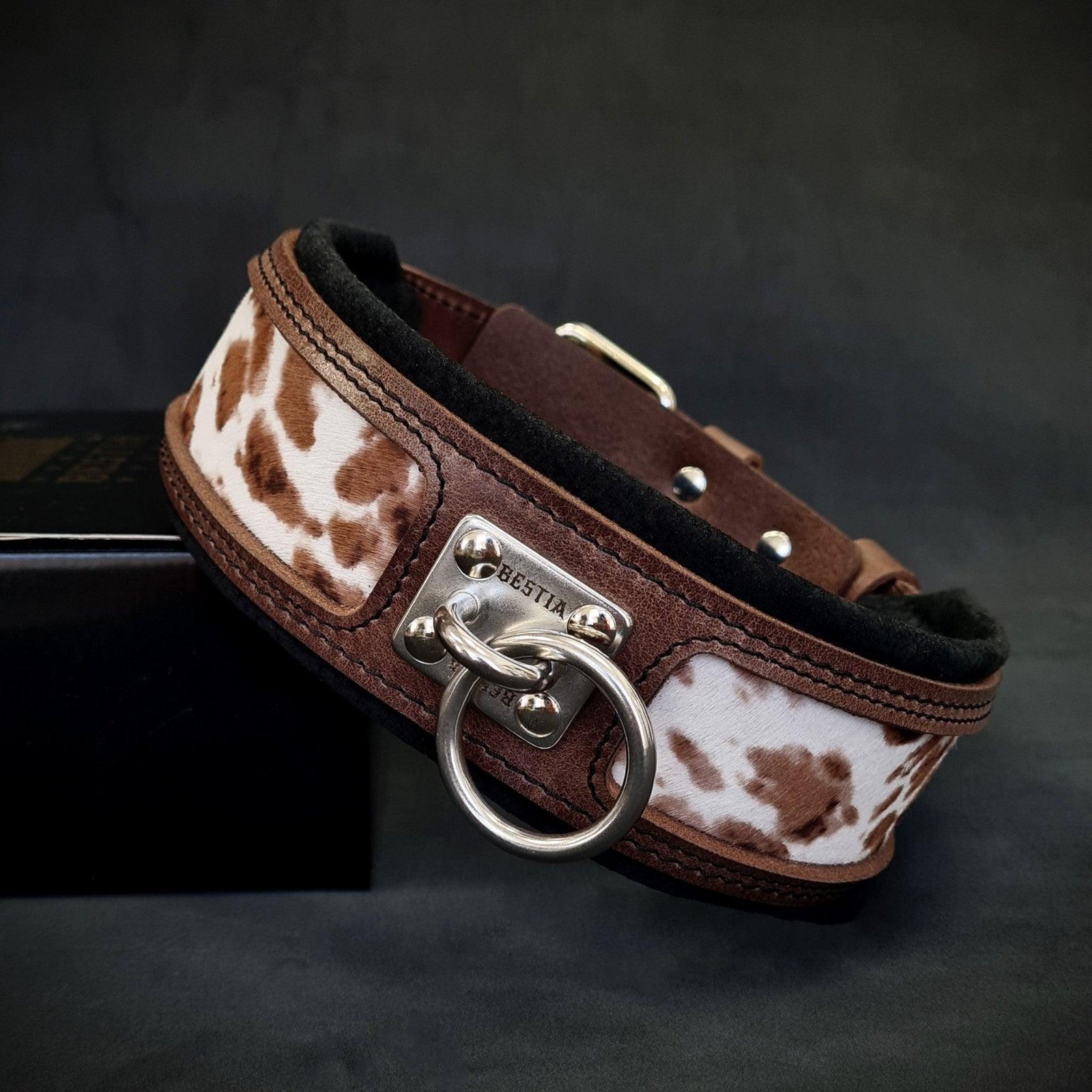 buffalo-collar-limited-266702.jpg "Buffalo" collar LIMITED - Image 1