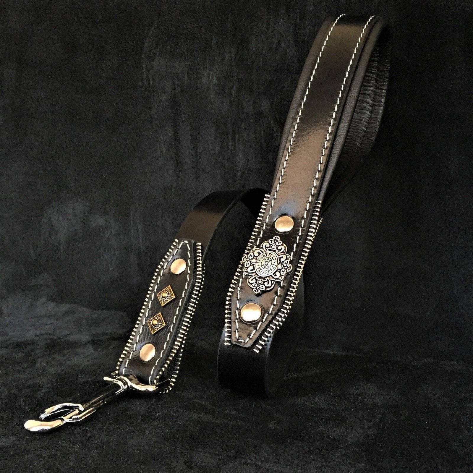 the-aztec-black-leash-348238.jpg The ''Aztec'' Black leash - Image 1