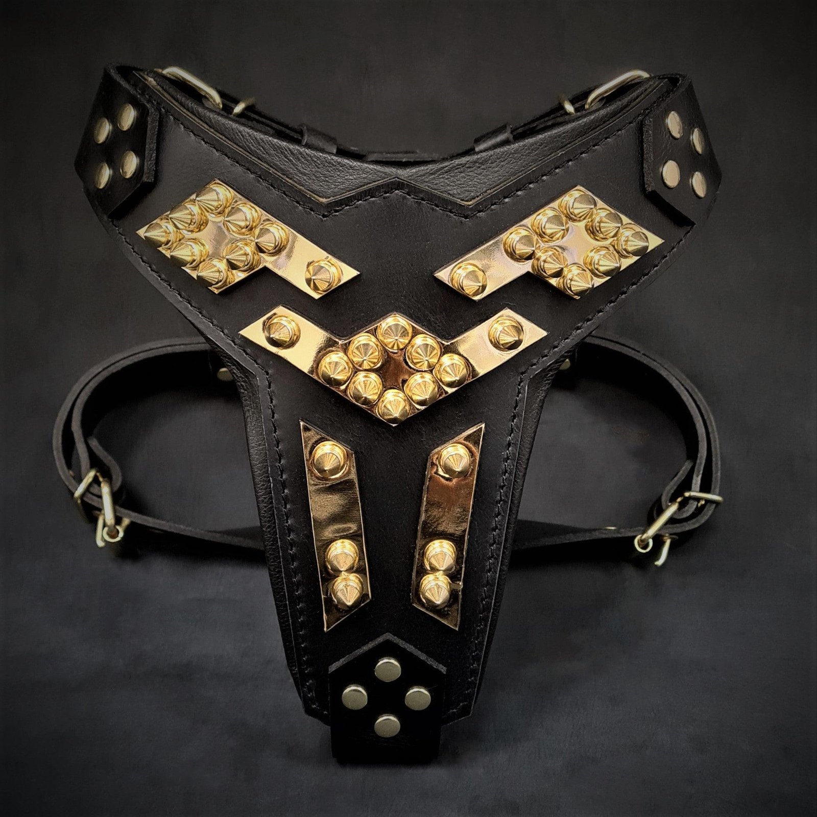 the-midas-leather-dog-harness-gold-295785.jpg The ''Midas'' leather dog harness gold - Image 1