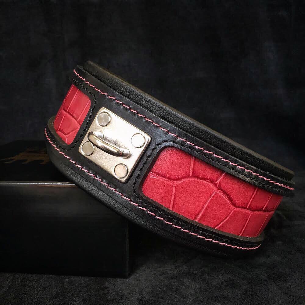 the-reptile-collar-568610.jpg The "Reptile" collar - Image 1