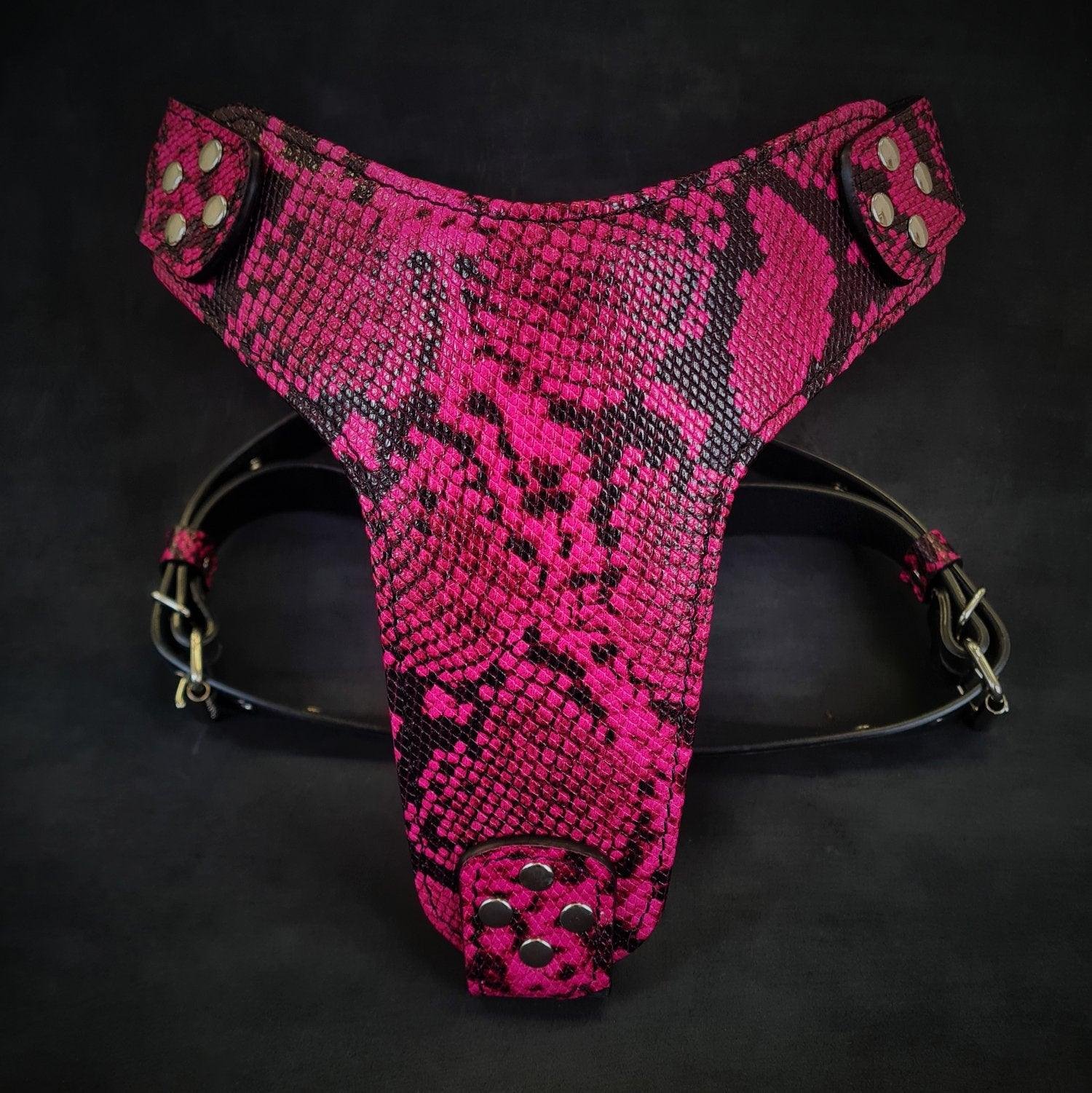 the-rock-python-harness-pink-415118.jpg The ''Rock Python'' harness PINK - Image 1
